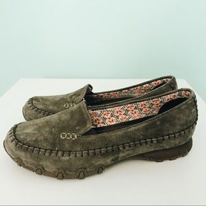 Brown Skechers Loafers